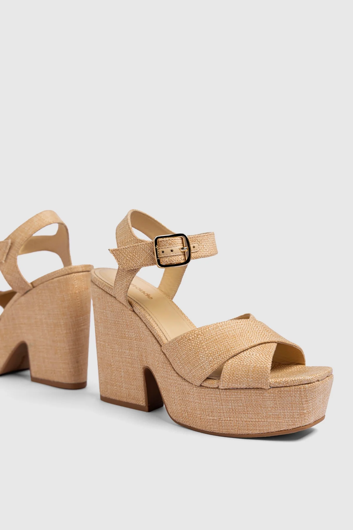 Cher Sandal In Beige Raffia - Image 5